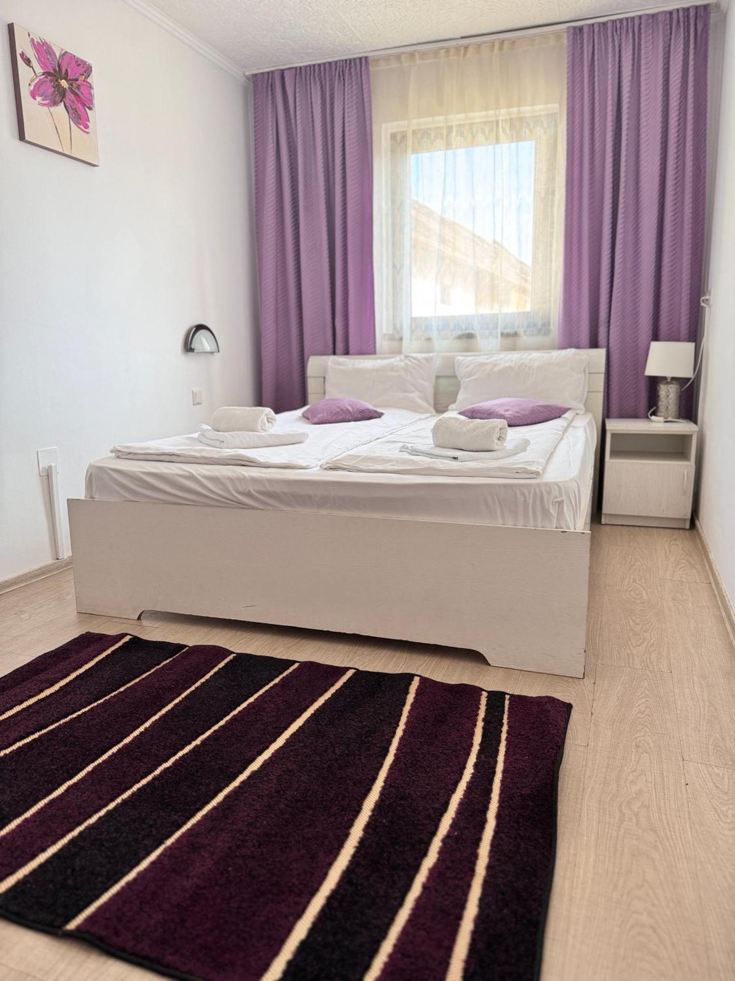 Hotel Complex Select à Mediaş Extérieur photo