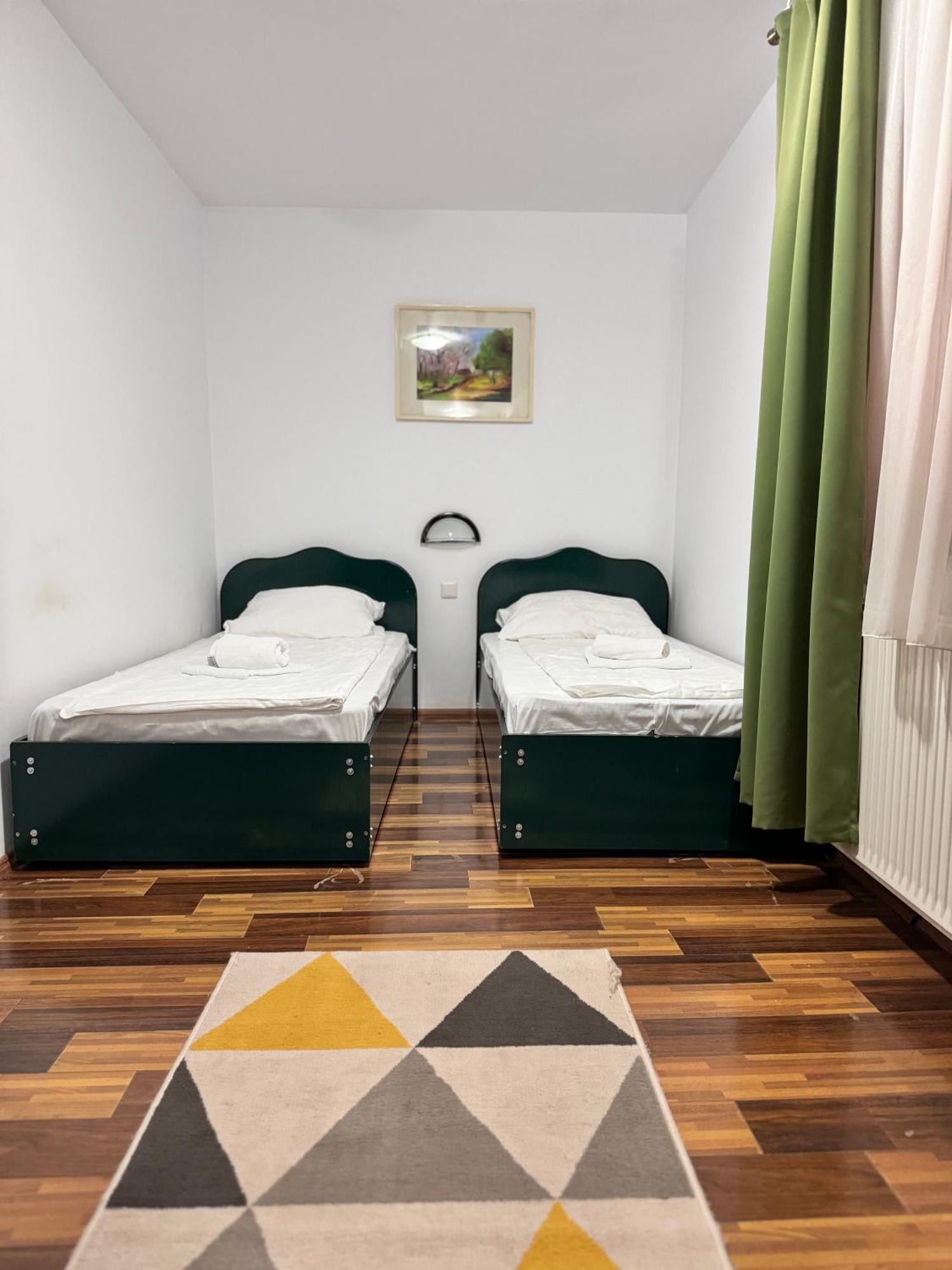 Hotel Complex Select à Mediaş Extérieur photo