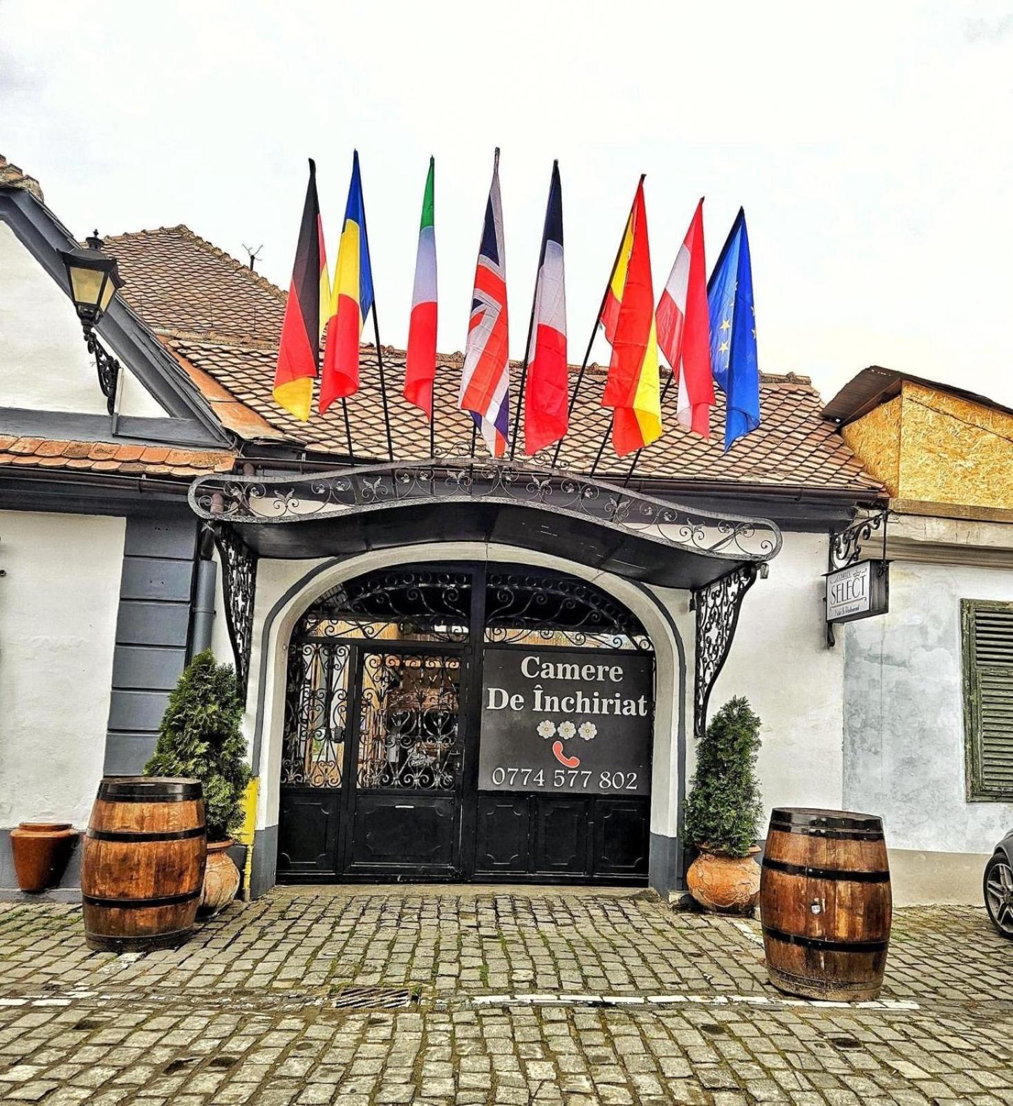 Hotel Complex Select à Mediaş Extérieur photo