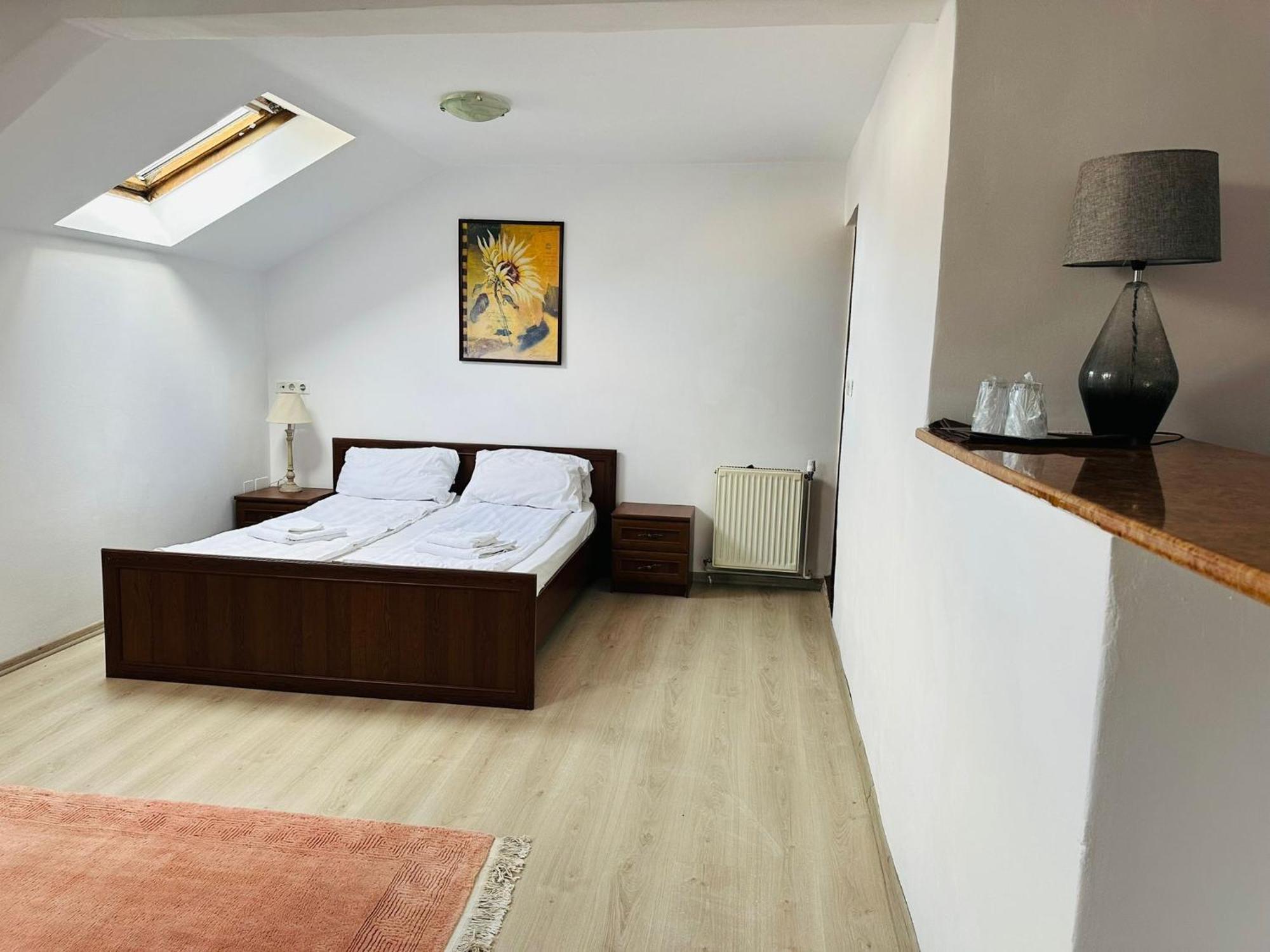 Hotel Complex Select à Mediaş Extérieur photo